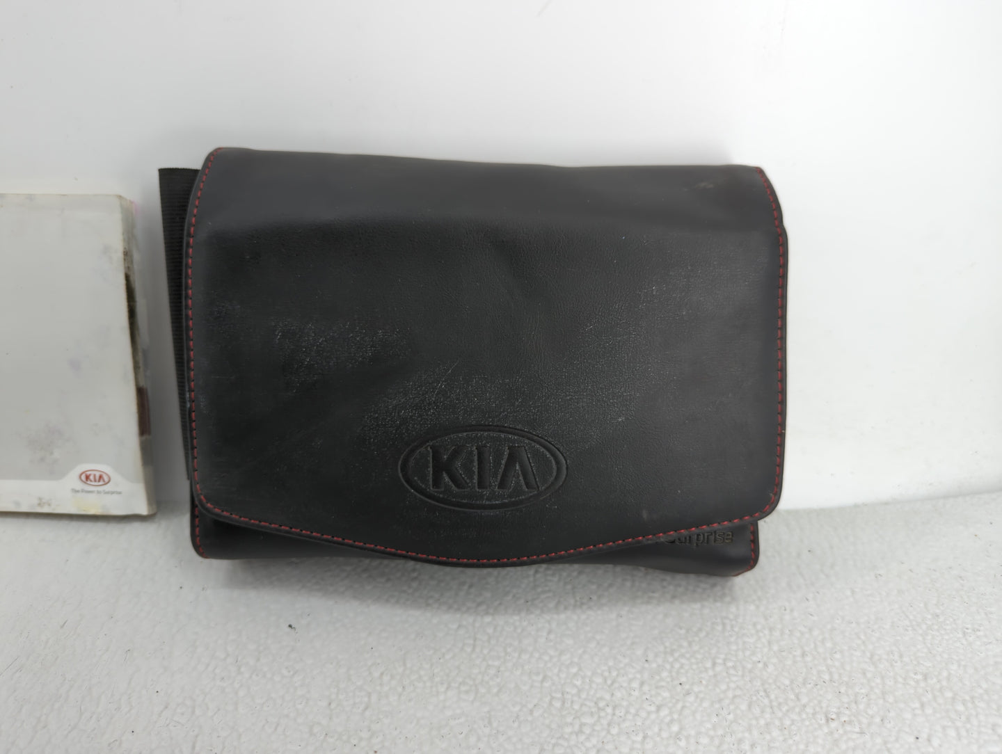 2016 Kia Sorento Owners Manual Book Guide OEM Used Auto Parts - Oemusedautoparts1.com
