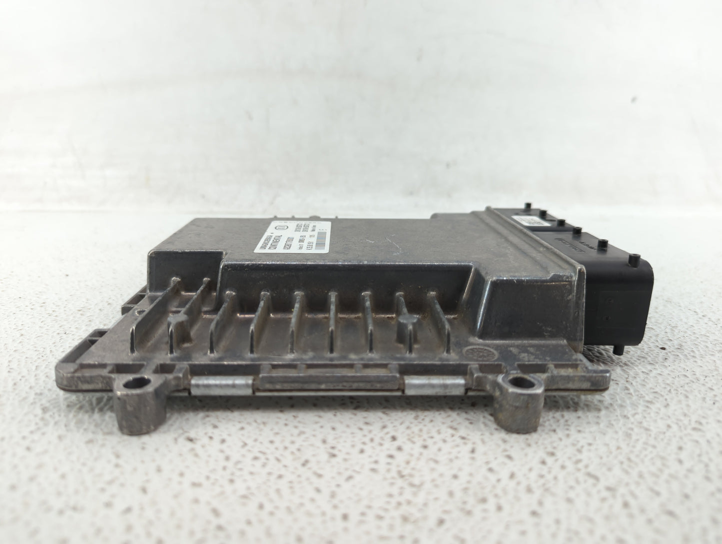 2016 Kia Sorento PCM Engine Control Computer ECU ECM PCU OEM P/N:39100-2GTC1 39130-2GTC1 Fits OEM Used Auto Parts - Oemuseda