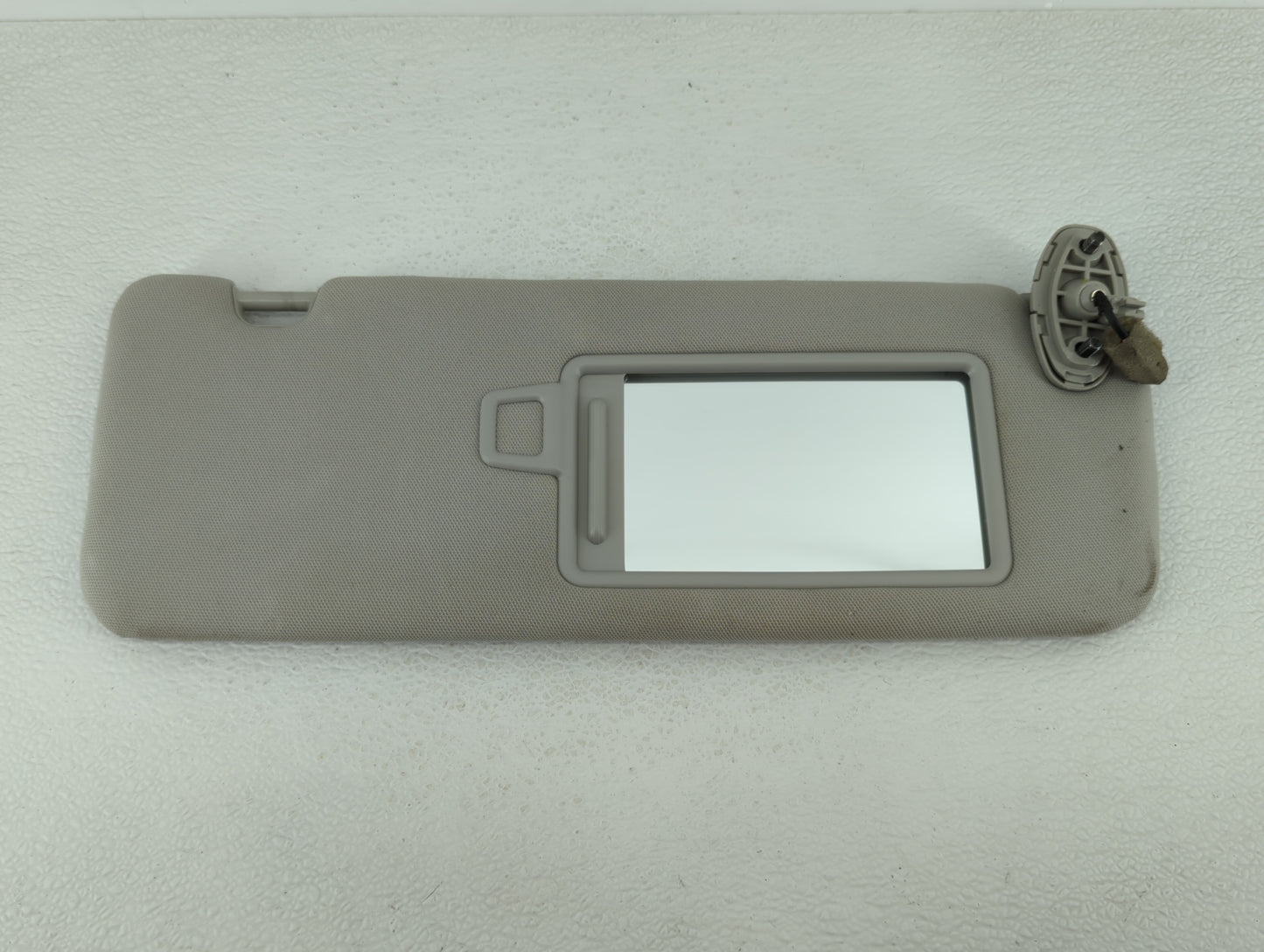 2016-2020 Kia Sorento Sun Visor Shade Replacement Passenger Right Mirror Fits Fits 2016 2017 2018 2019 2020 OEM Used Auto Pa