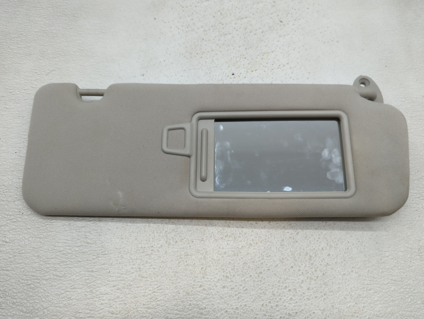2016-2020 Kia Sorento Sun Visor Shade Replacement Passenger Right Mirror Fits Fits 2016 2017 2018 2019 2020 OEM Used Auto Pa