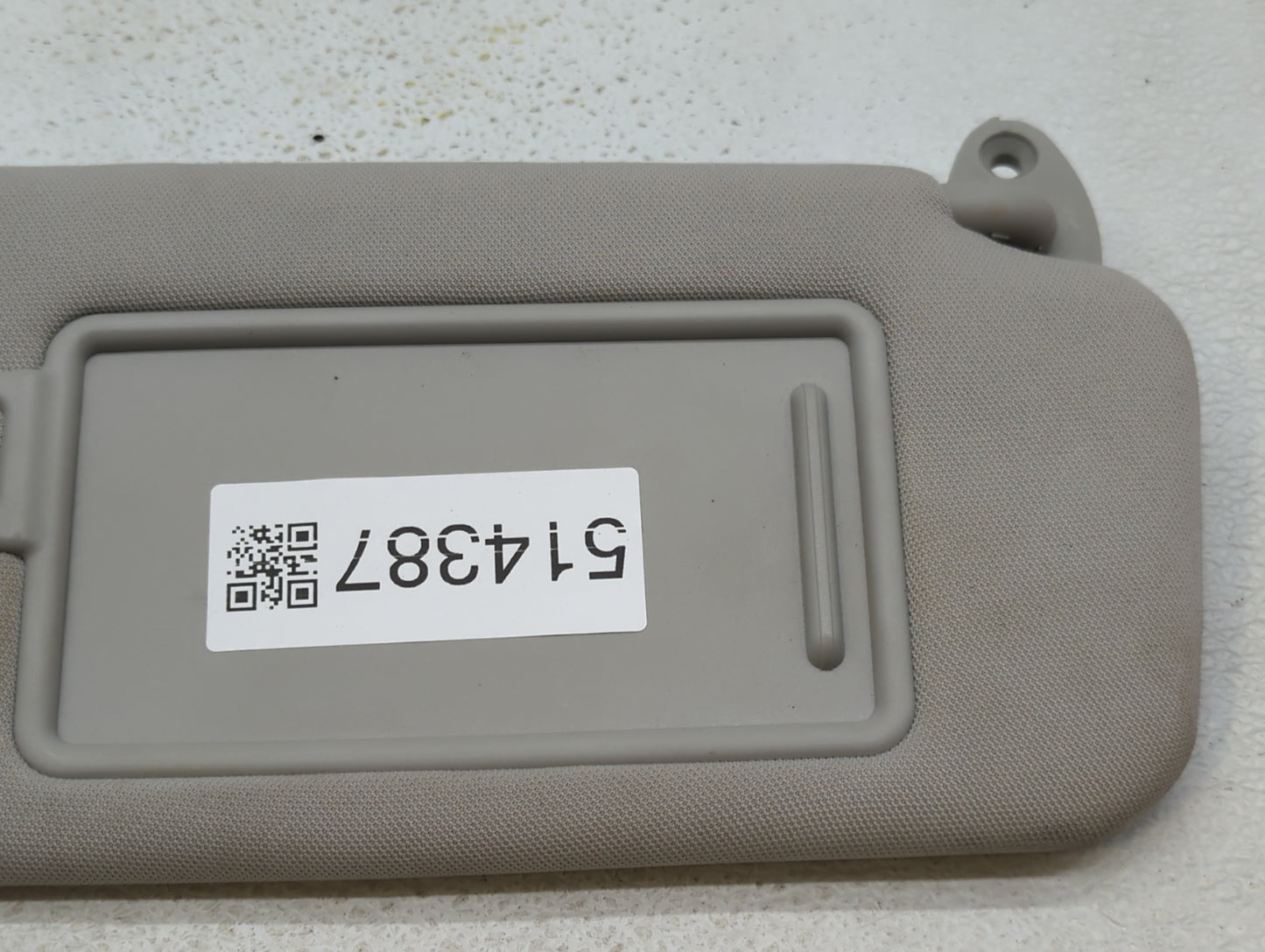 2016-2020 Kia Sorento Sun Visor Shade Replacement Passenger Right Mirror Fits Fits 2016 2017 2018 2019 2020 OEM Used Auto Pa