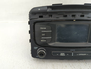 2016-2018 Kia Sorento Am Fm Cd Player Radio Receiver