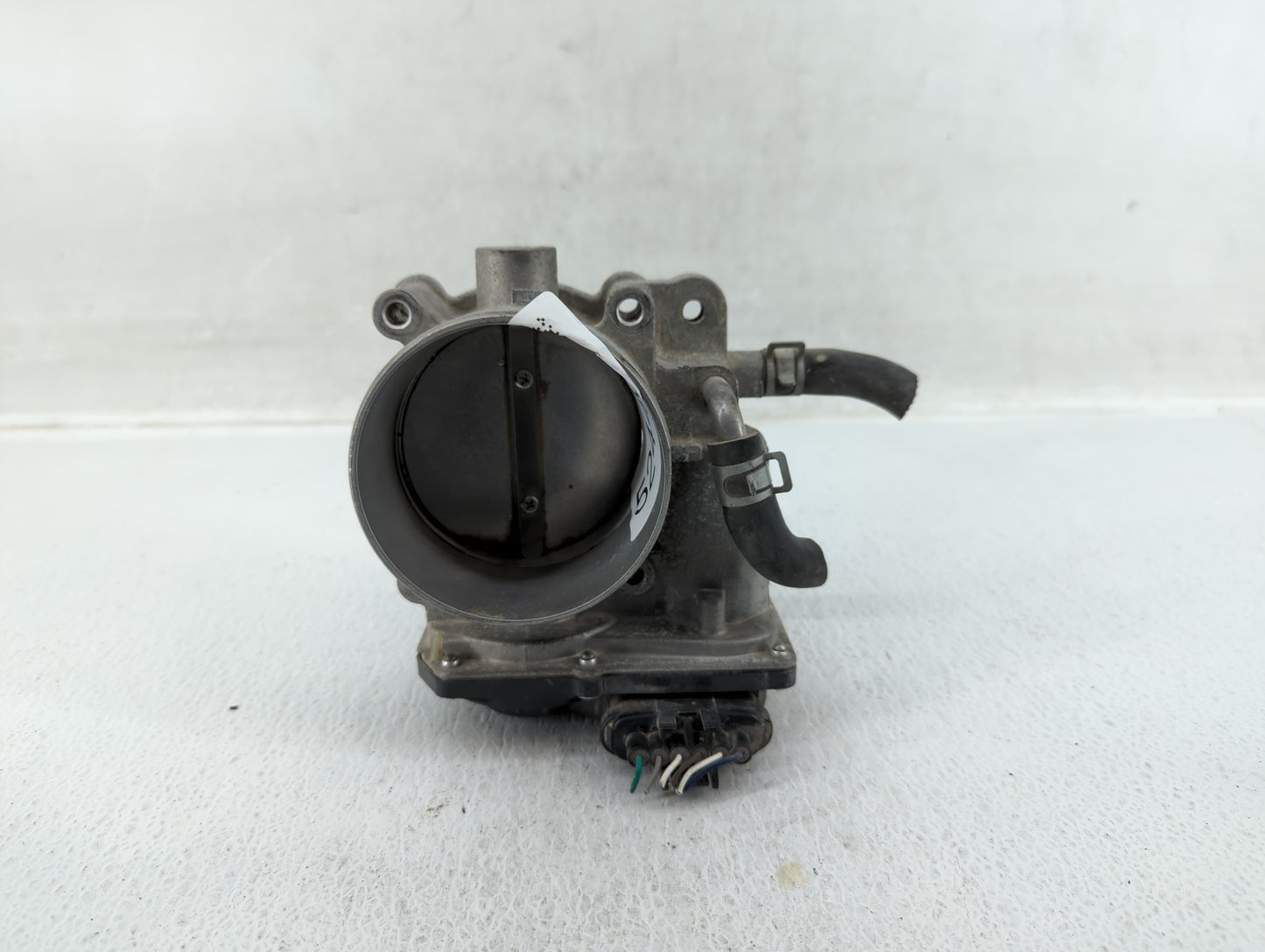 2014-2018 Kia Sorento Throttle Body P/N:35100-3CAA0 Fits Fits 2012 2013 2014 2015 2016 2017 2018 OEM Used Auto Parts - Oemus