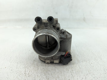 2016-2018 Kia Sorento Throttle Body P/N:35100-2G610 Fits Fits 2015 2016 2017 2018 2019 2020 2021 OEM Used Auto Parts - Oemus
