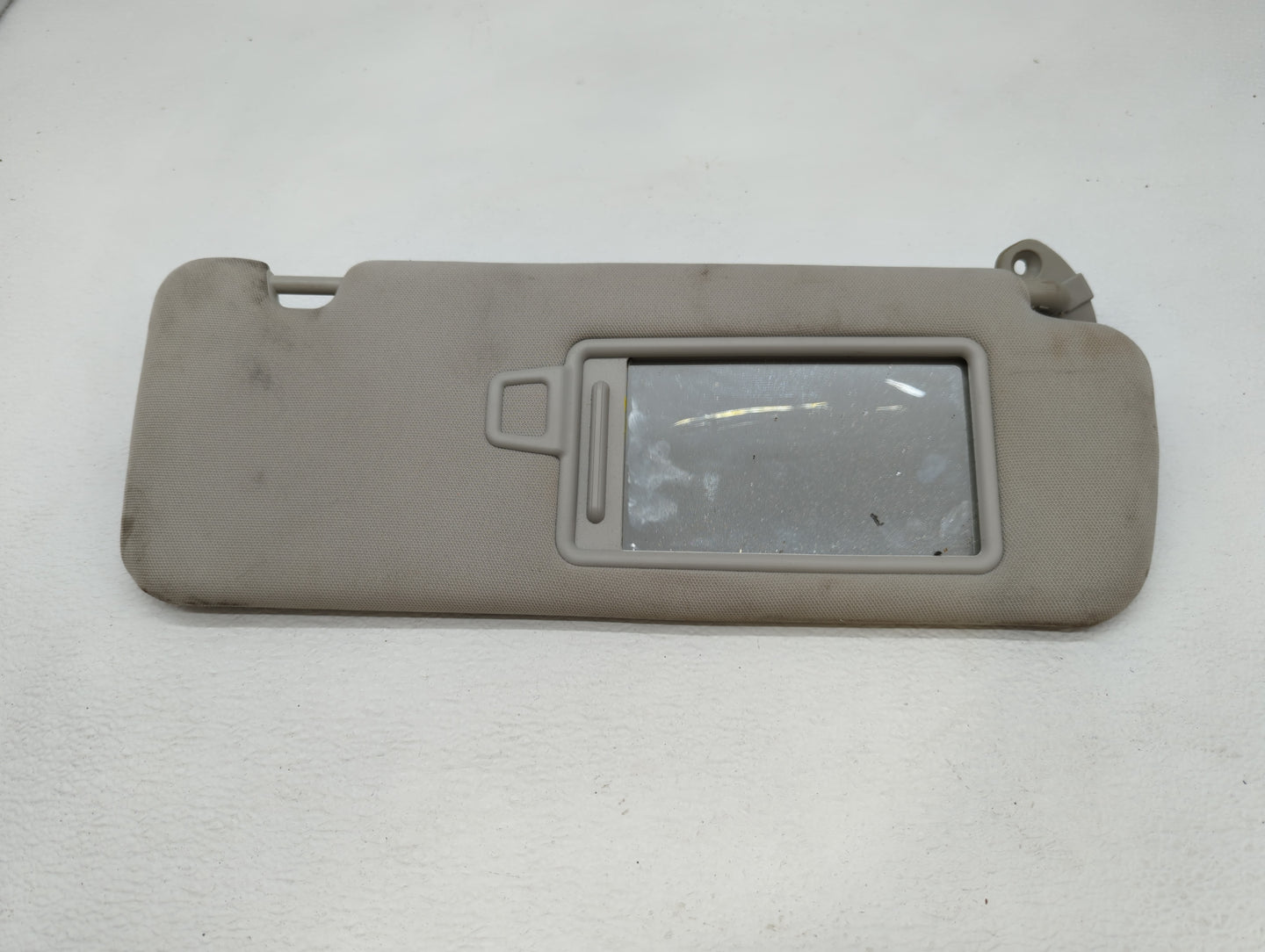 2016-2020 Kia Sorento Sun Visor Shade Replacement Passenger Right Mirror Fits Fits 2016 2017 2018 2019 2020 OEM Used Auto Pa