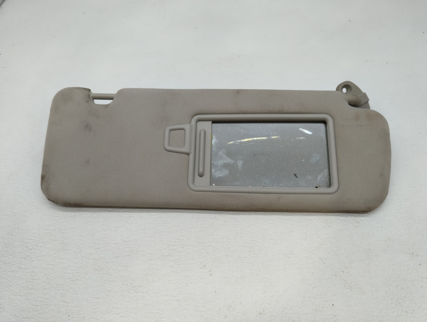 2016-2020 Kia Sorento Sun Visor Shade Replacement Passenger Right Mirror Fits Fits 2016 2017 2018 2019 2020 OEM Used Auto Pa