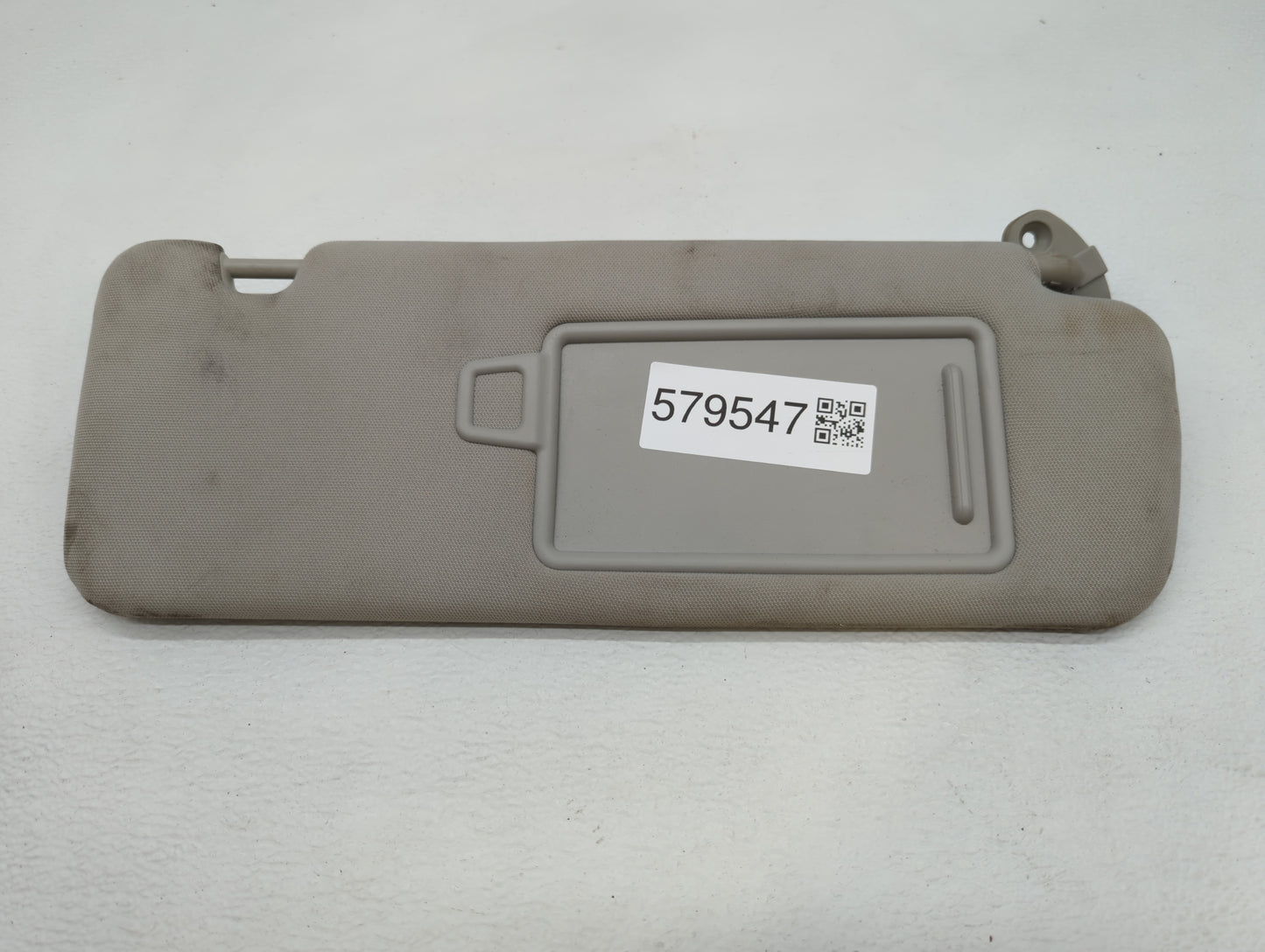 2016-2020 Kia Sorento Sun Visor Shade Replacement Passenger Right Mirror Fits Fits 2016 2017 2018 2019 2020 OEM Used Auto Pa