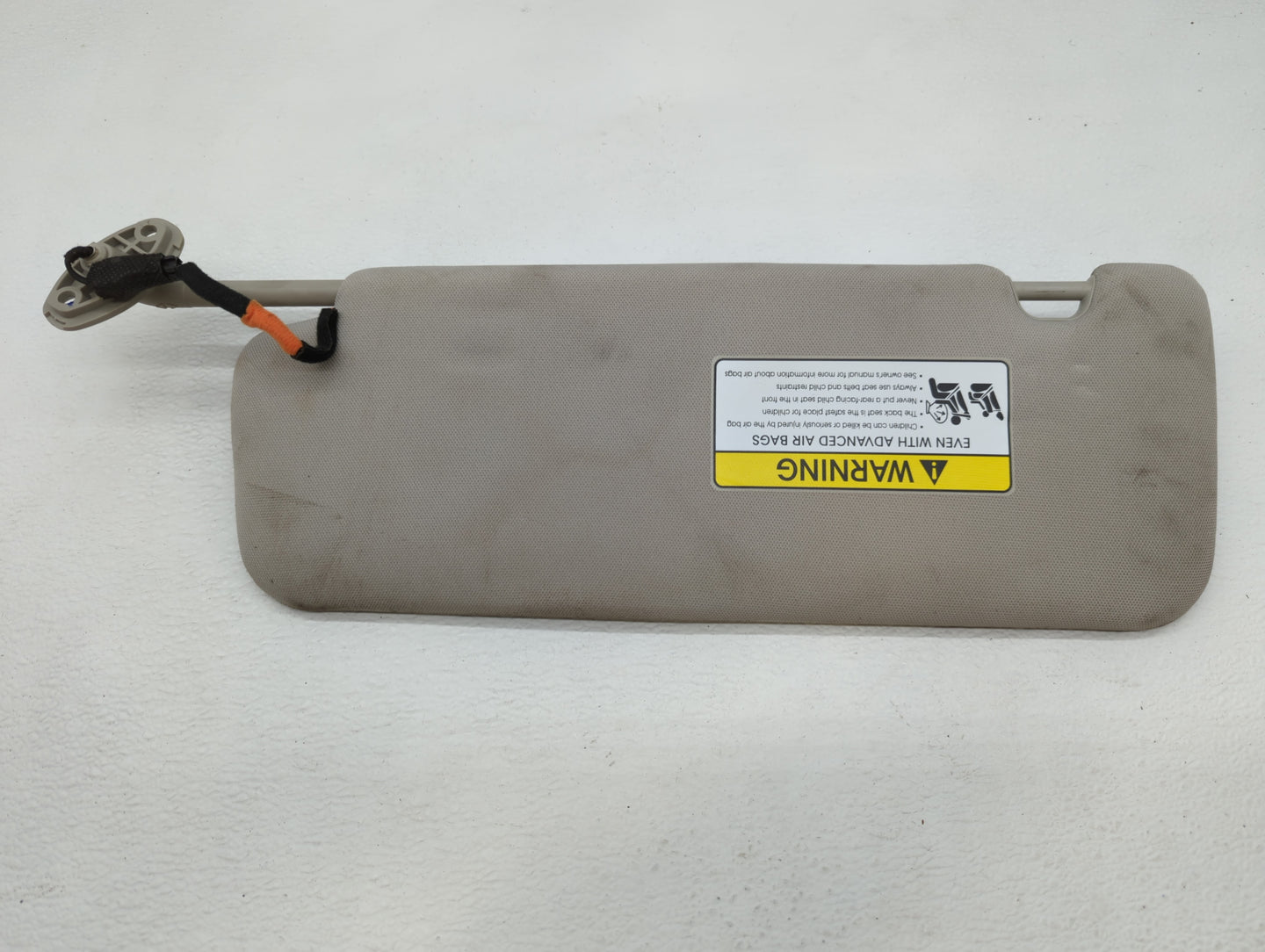 2016-2020 Kia Sorento Sun Visor Shade Replacement Passenger Right Mirror Fits Fits 2016 2017 2018 2019 2020 OEM Used Auto Pa