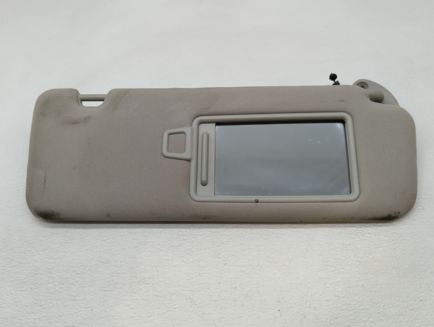 2016-2020 Kia Sorento Sun Visor Shade Replacement Passenger Right Mirror Fits Fits 2016 2017 2018 2019 2020 OEM Used Auto Pa
