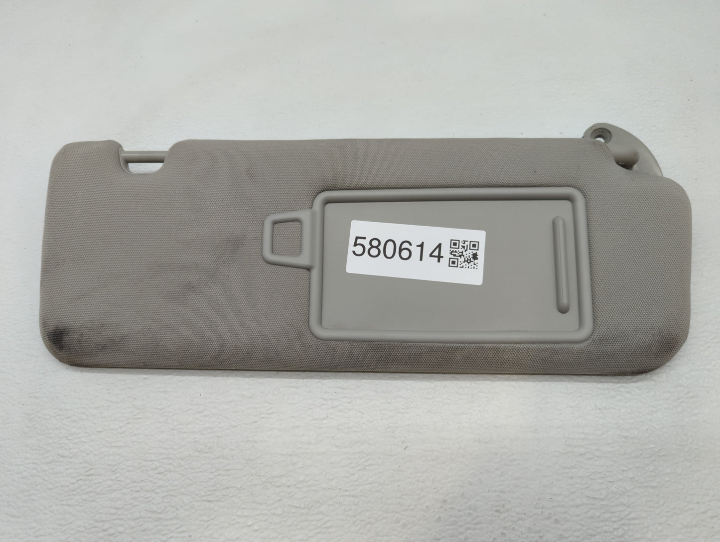 2016-2020 Kia Sorento Sun Visor Shade Replacement Passenger Right Mirror Fits Fits 2016 2017 2018 2019 2020 OEM Used Auto Pa