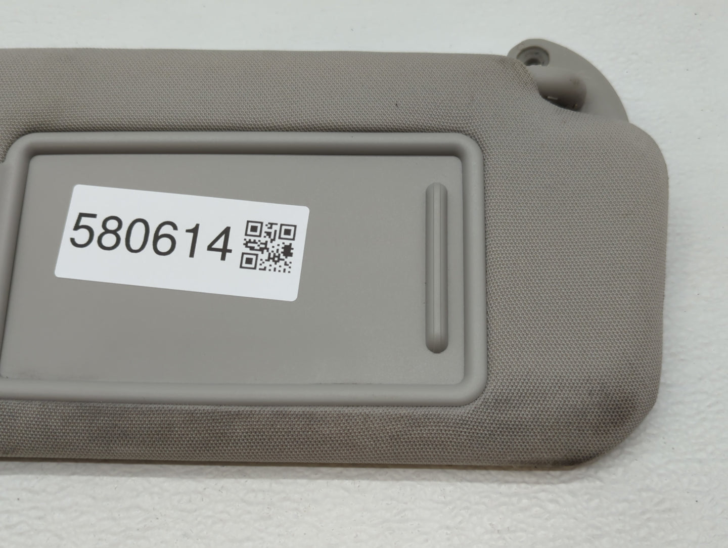 2016-2020 Kia Sorento Sun Visor Shade Replacement Passenger Right Mirror Fits Fits 2016 2017 2018 2019 2020 OEM Used Auto Pa