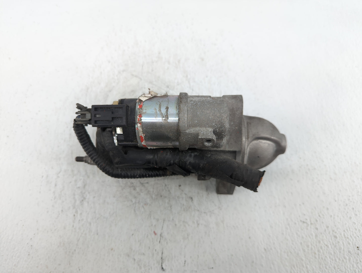 2016-2020 Kia Sorento Car Starter Motor Solenoid OEM P/N:22206175 Fits Fits 2015 2016 2017 2018 2019 2020 OEM Used Auto Part
