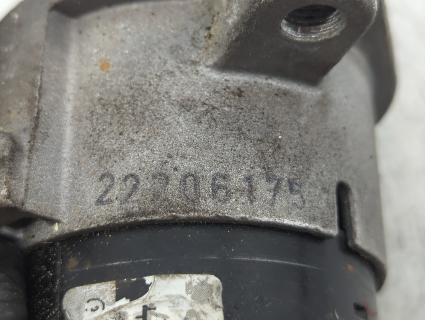 2016-2020 Kia Sorento Car Starter Motor Solenoid OEM P/N:22206175 Fits Fits 2015 2016 2017 2018 2019 2020 OEM Used Auto Part