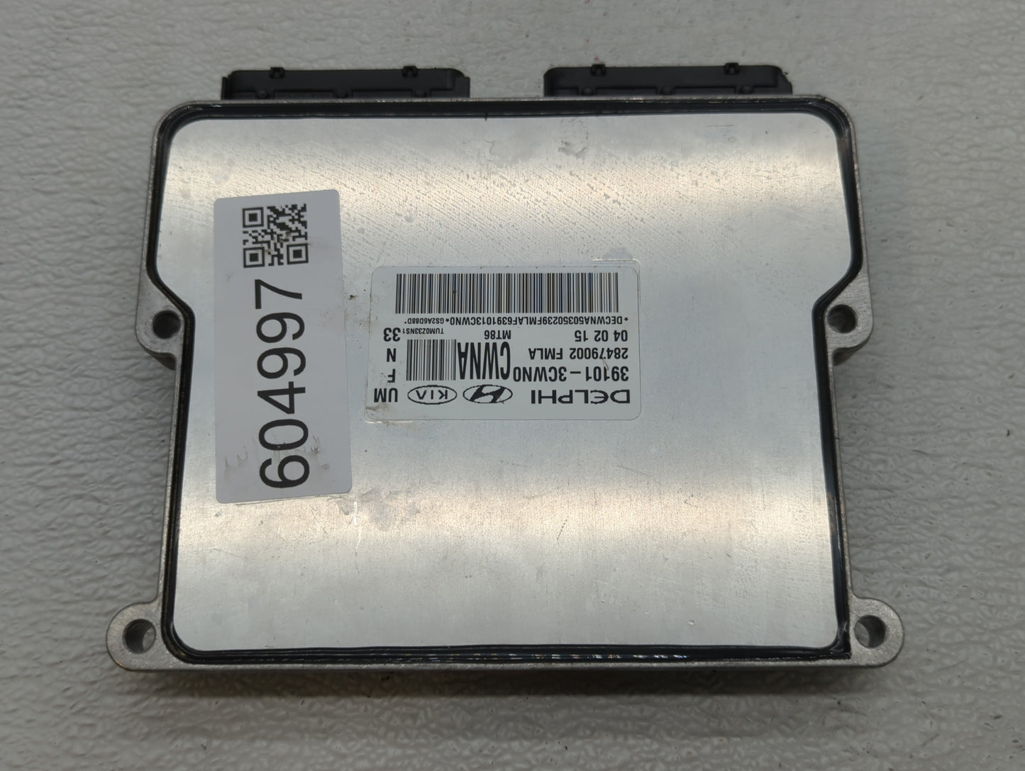 2016-2017 Kia Sorento PCM Engine Control Computer ECU ECM PCU OEM P/N:28479002 39101-3CWN0 Fits Fits 2016 2017 OEM Used Auto