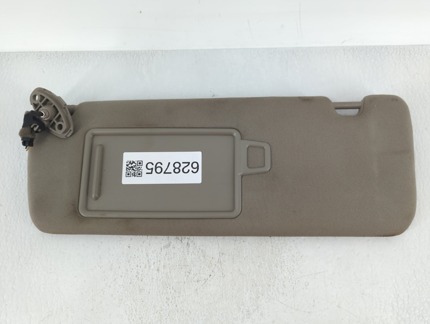 2016-2020 Kia Sorento Sun Visor Shade Replacement Driver Left Mirror Fits Fits 2016 2017 2018 2019 2020 OEM Used Auto Parts 
