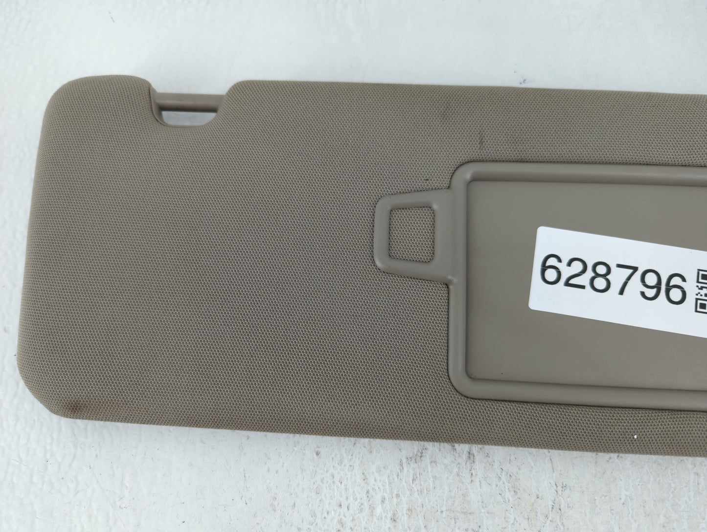 2016-2020 Kia Sorento Sun Visor Shade Replacement Passenger Right Mirror Fits Fits 2016 2017 2018 2019 2020 OEM Used Auto Pa