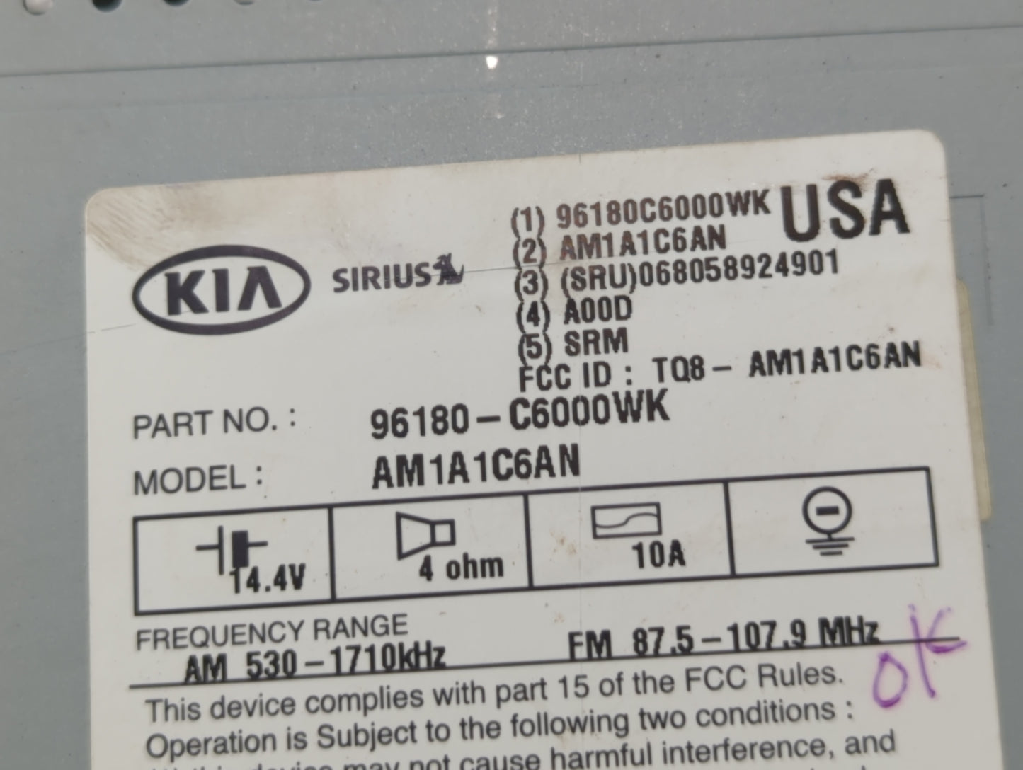 2016-2018 Kia Sorento Radio AM FM Cd Player Receiver Replacement P/N:96180-C6000WK Fits Fits 2016 2017 2018 OEM Used Auto Pa