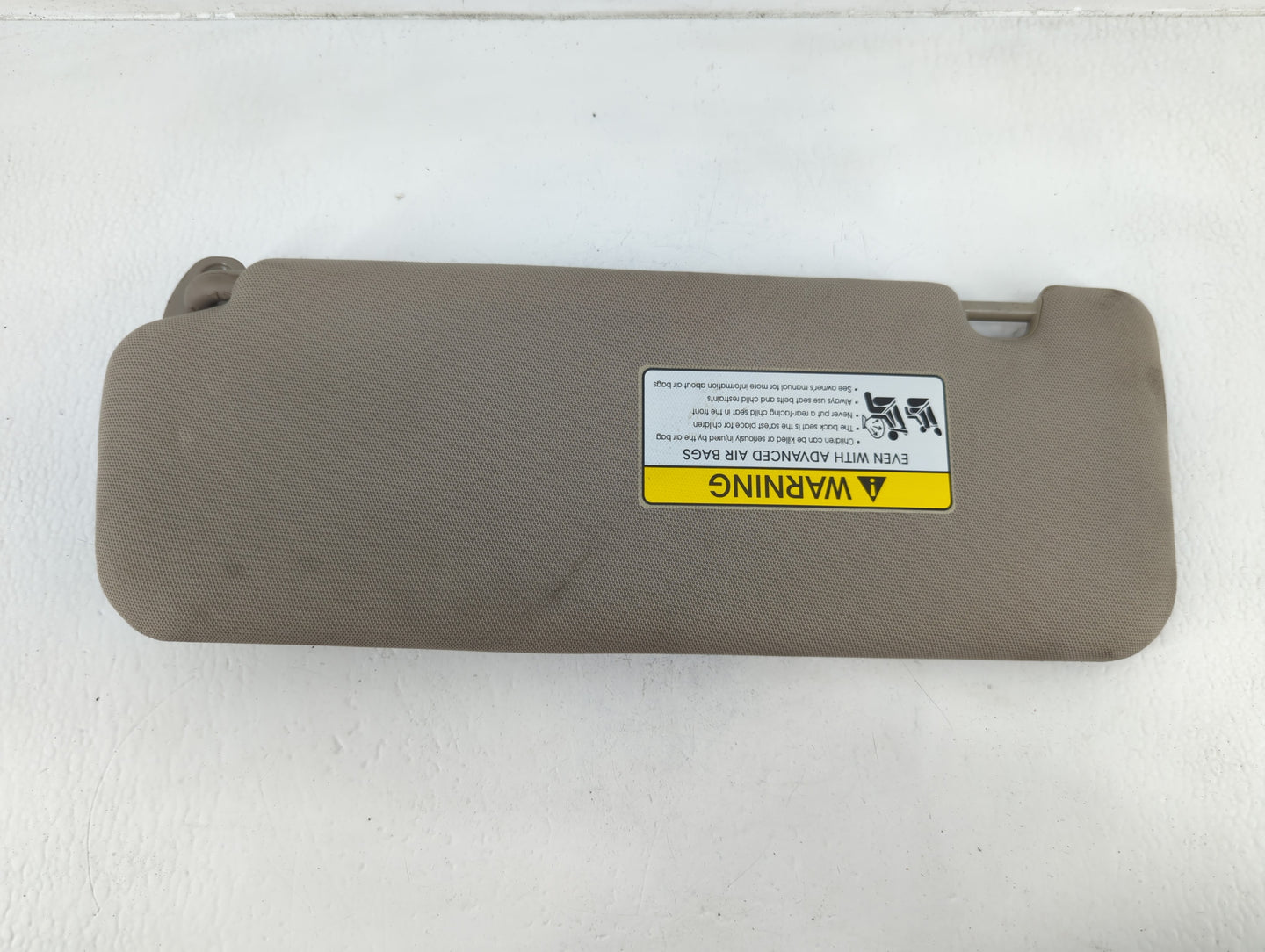 2016-2020 Kia Sorento Sun Visor Shade Replacement Passenger Right Mirror Fits Fits 2016 2017 2018 2019 2020 OEM Used Auto Pa