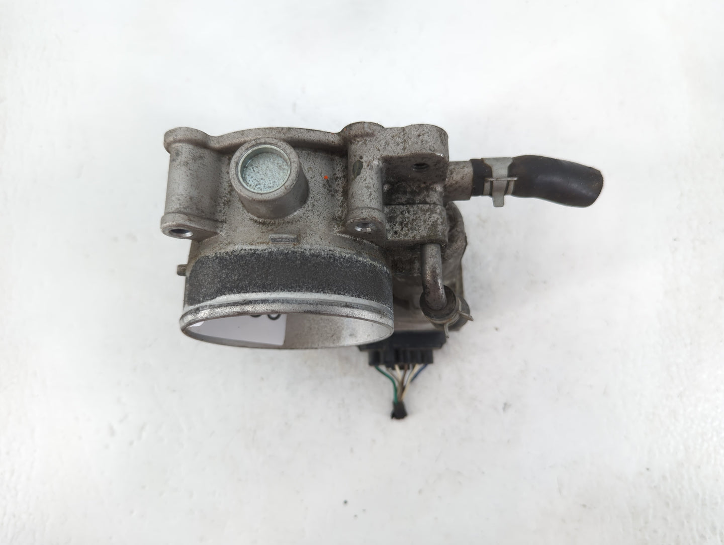 2014-2018 Kia Sorento Throttle Body P/N:5312 4S29 35100-3CAA0 Fits Fits 2012 2013 2014 2015 2016 2017 2018 OEM Used Auto Par