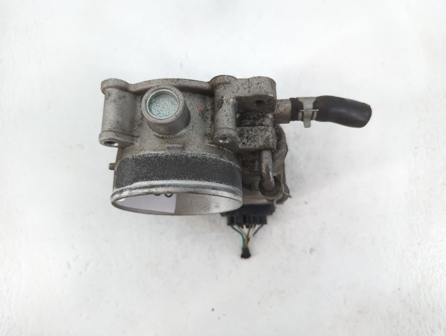 2014-2018 Kia Sorento Throttle Body P/N:5312 4S29 35100-3CAA0 Fits Fits 2012 2013 2014 2015 2016 2017 2018 OEM Used Auto Par