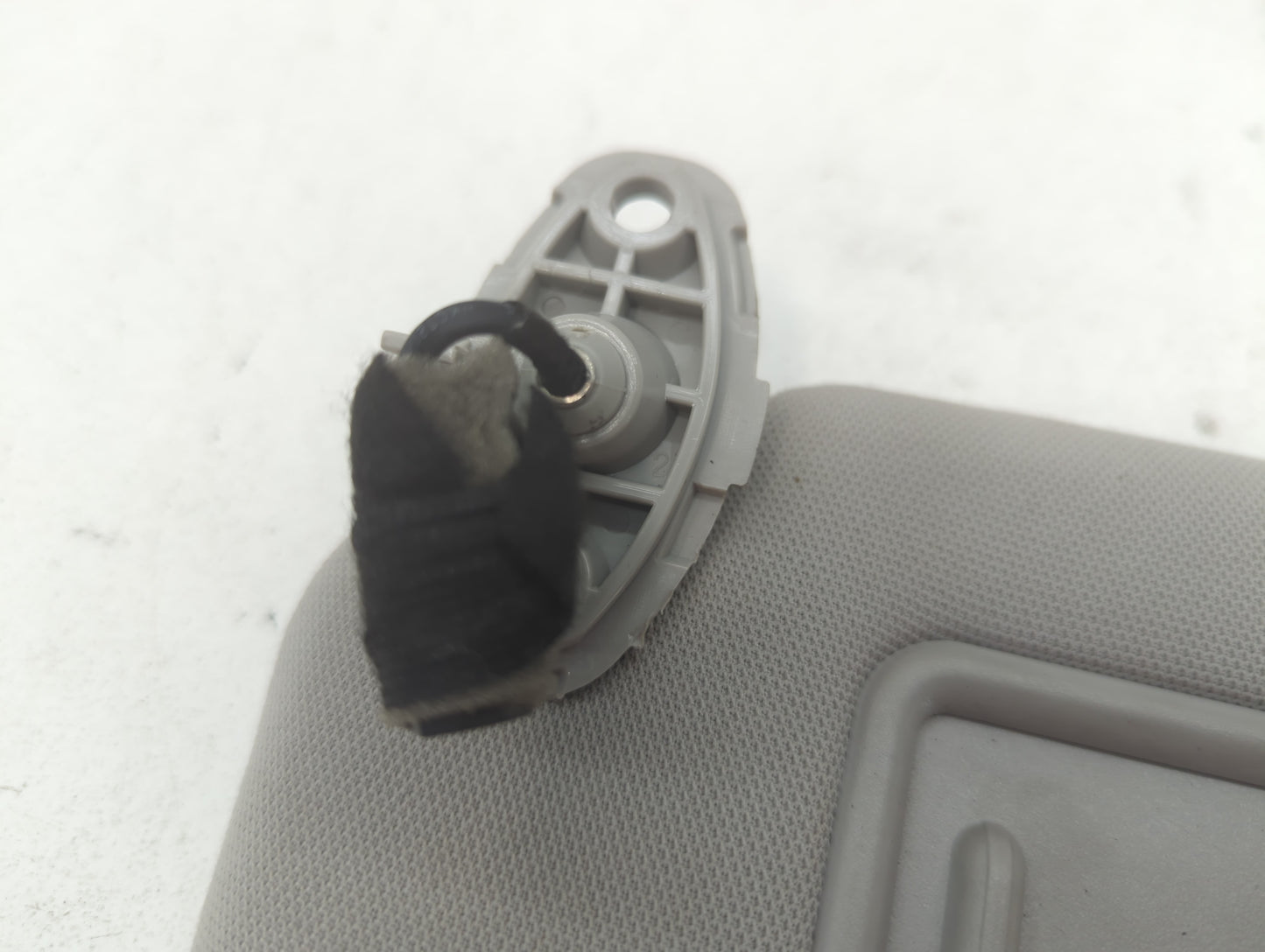 2016-2020 Kia Sorento Sun Visor Shade Replacement Driver Left Mirror Fits Fits 2016 2017 2018 2019 2020 OEM Used Auto Parts 