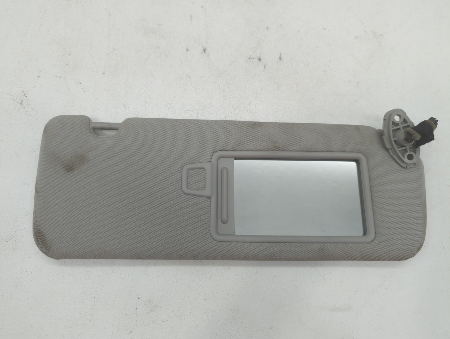 2016-2020 Kia Sorento Sun Visor Shade Replacement Passenger Right Mirror Fits Fits 2016 2017 2018 2019 2020 OEM Used Auto Pa