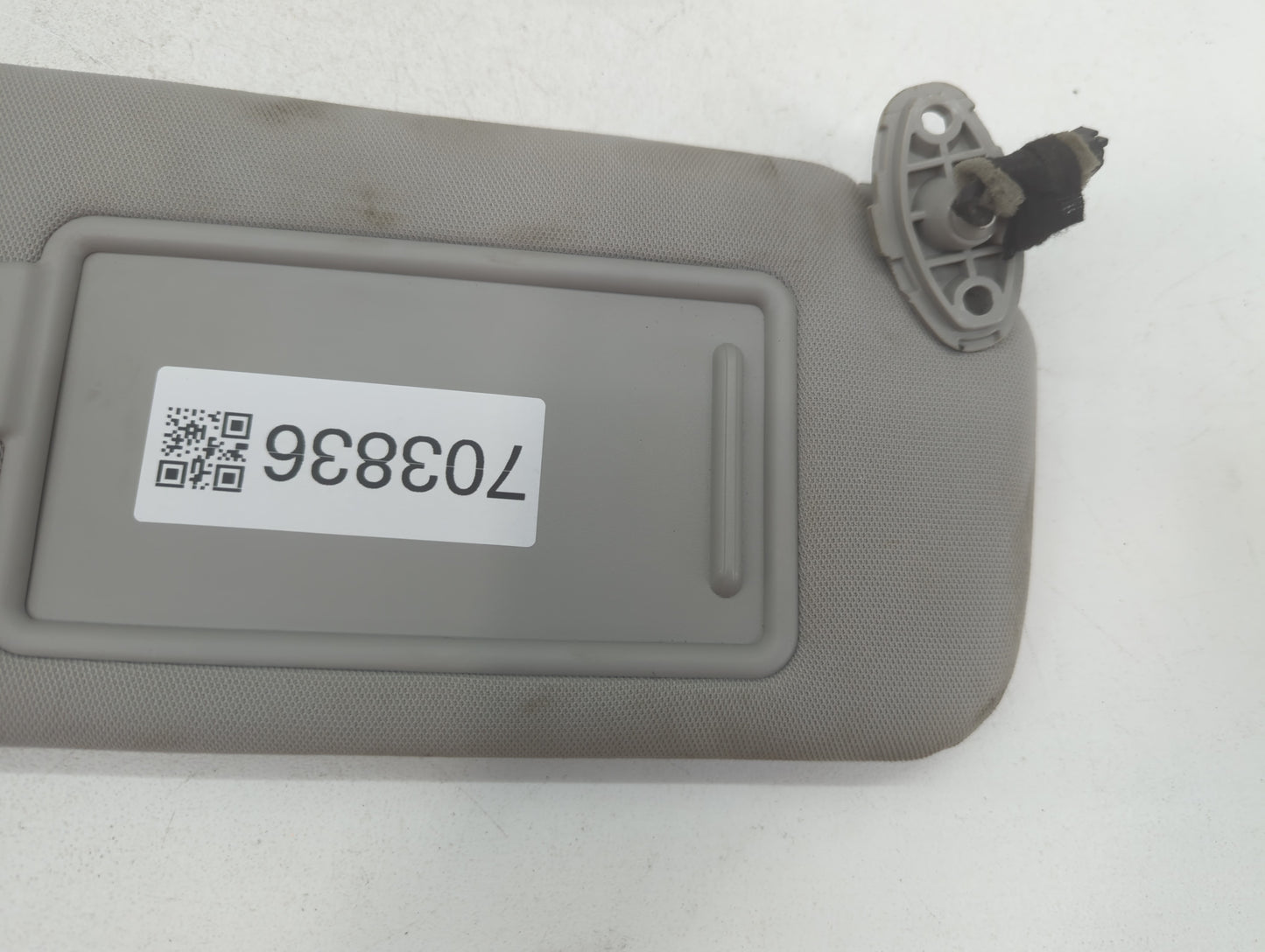 2016-2020 Kia Sorento Sun Visor Shade Replacement Passenger Right Mirror Fits Fits 2016 2017 2018 2019 2020 OEM Used Auto Pa