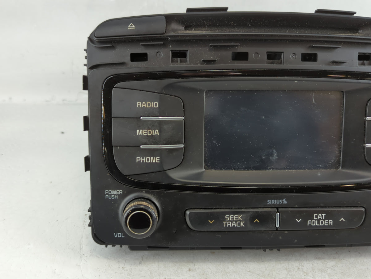 2016-2018 Kia Sorento Am Fm Cd Player Radio Receiver 729855 - Oemusedautoparts1.com
