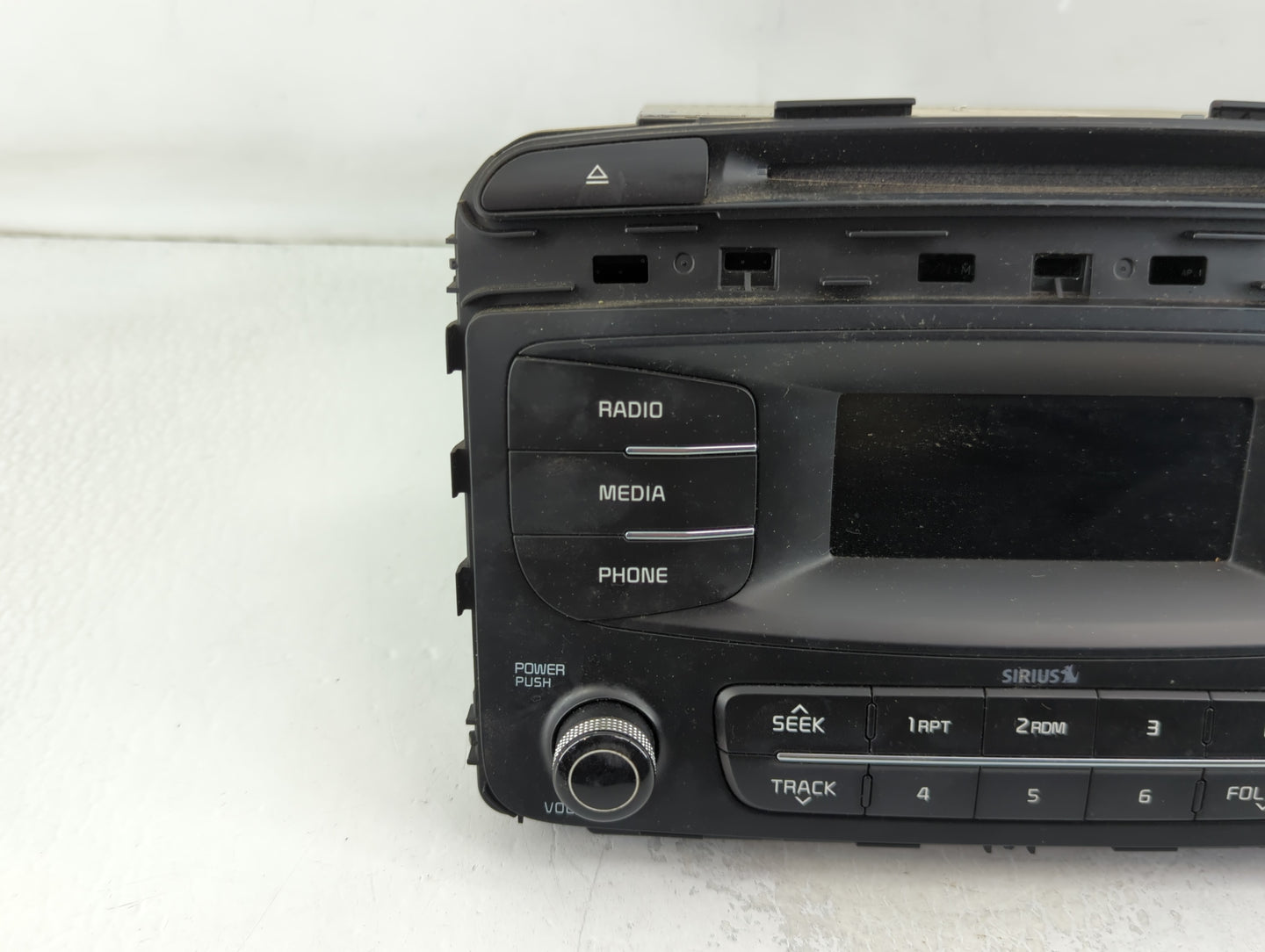 2016-2018 Kia Sorento Radio AM FM Cd Player Receiver Replacement P/N:96170-C6000WK Fits Fits 2016 2017 2018 OEM Used Auto Pa
