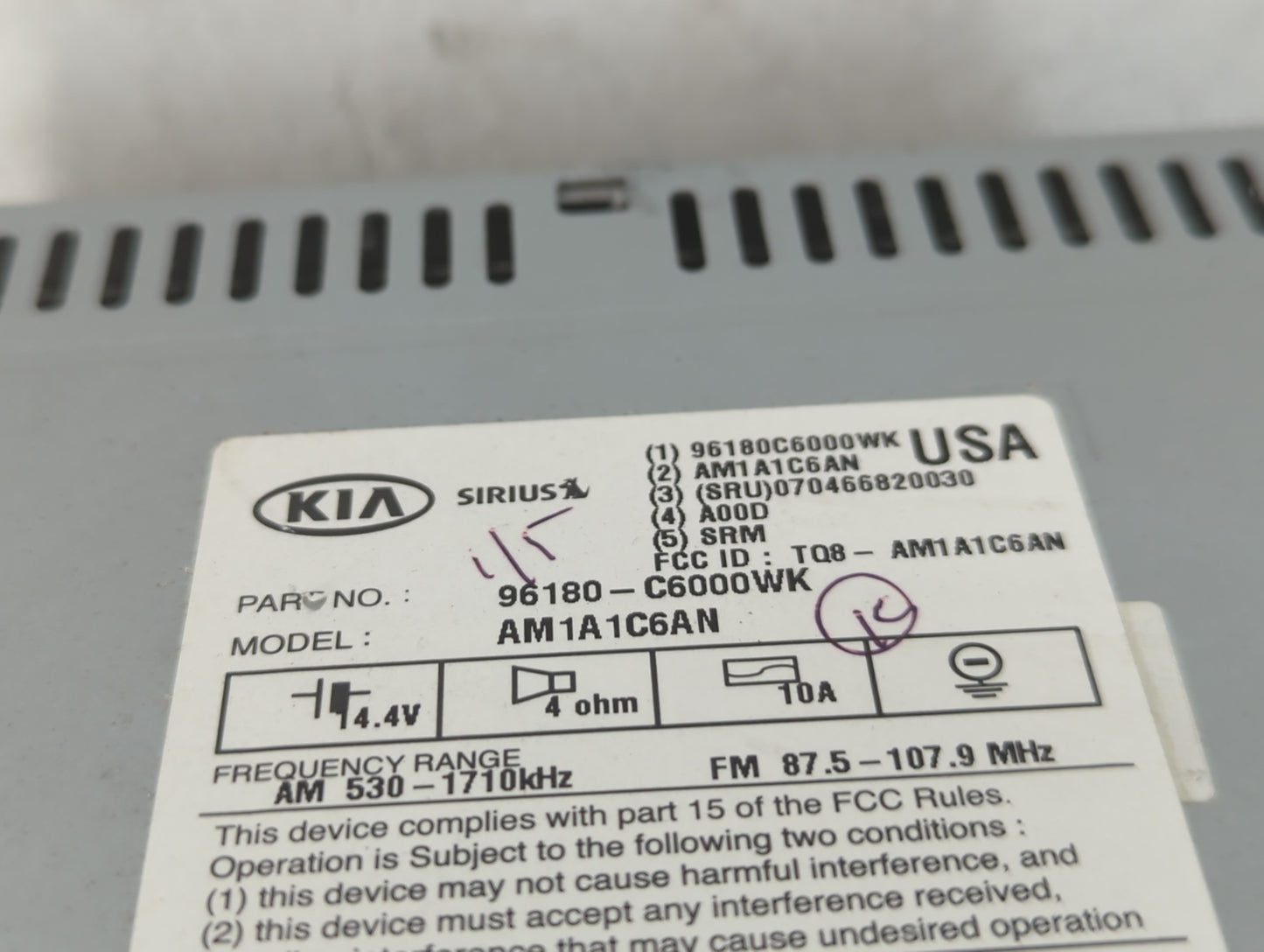 2016-2018 Kia Sorento Radio AM FM Cd Player Receiver Replacement P/N:96180-C6000WK Fits Fits 2016 2017 2018 OEM Used Auto Pa