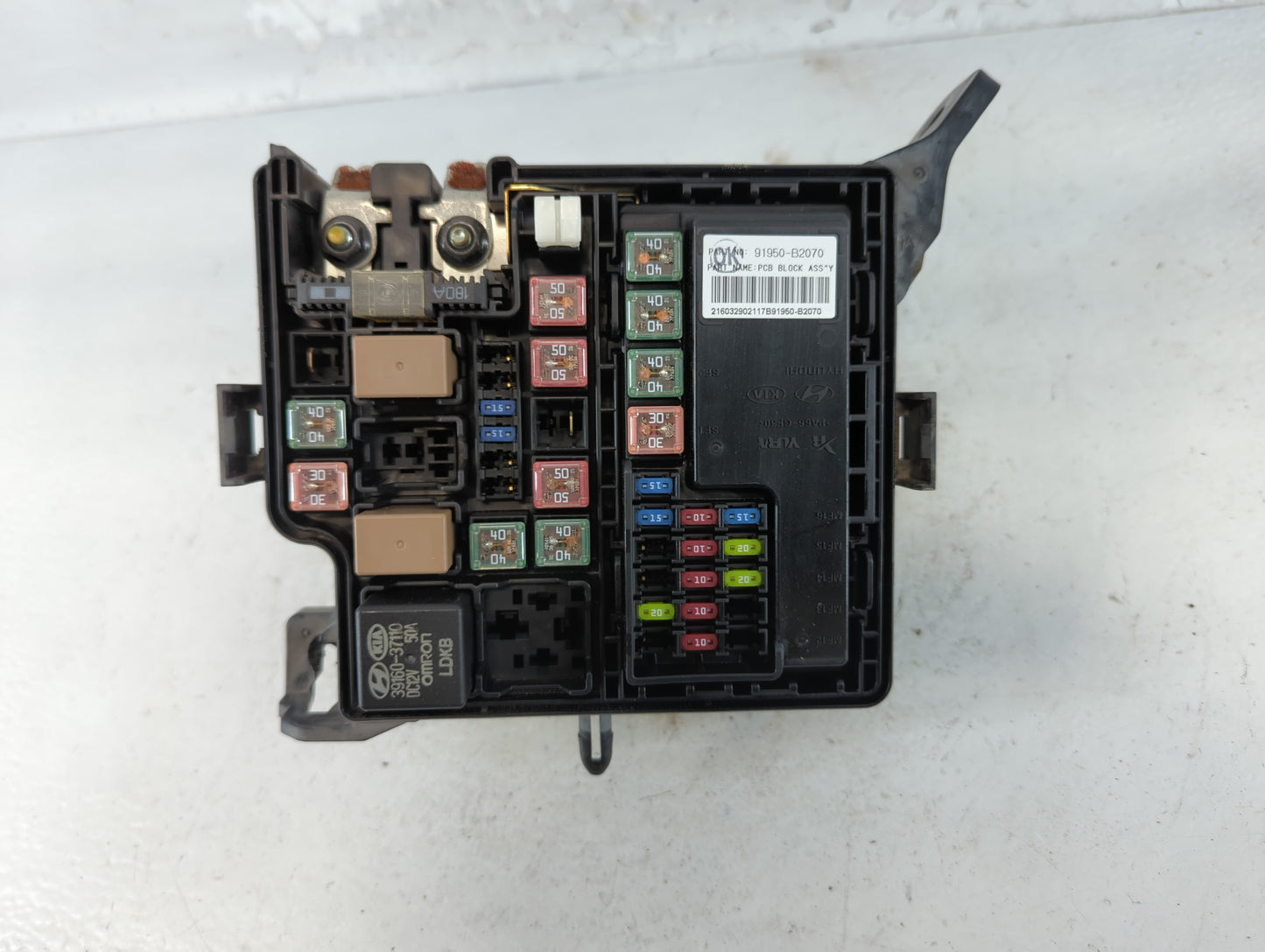 2016 Kia Soul Fusebox Fuse Box Panel Relay Module P/N:911950-B2280 Fits OEM Used Auto Parts - Oemusedautoparts1.com