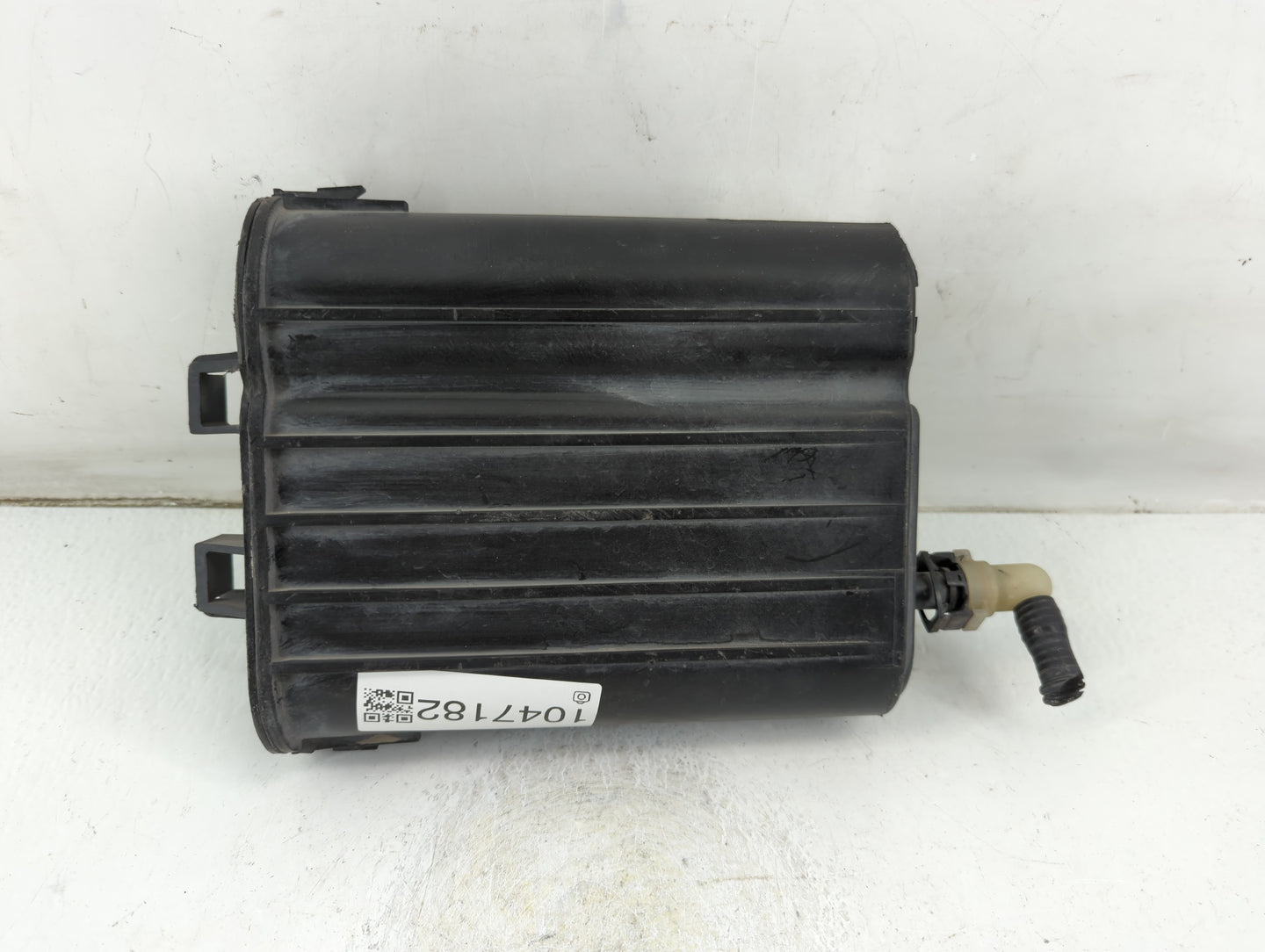 2016 Kia Soul Fuel Vapor Charcoal Canister - Oemusedautoparts1.com
