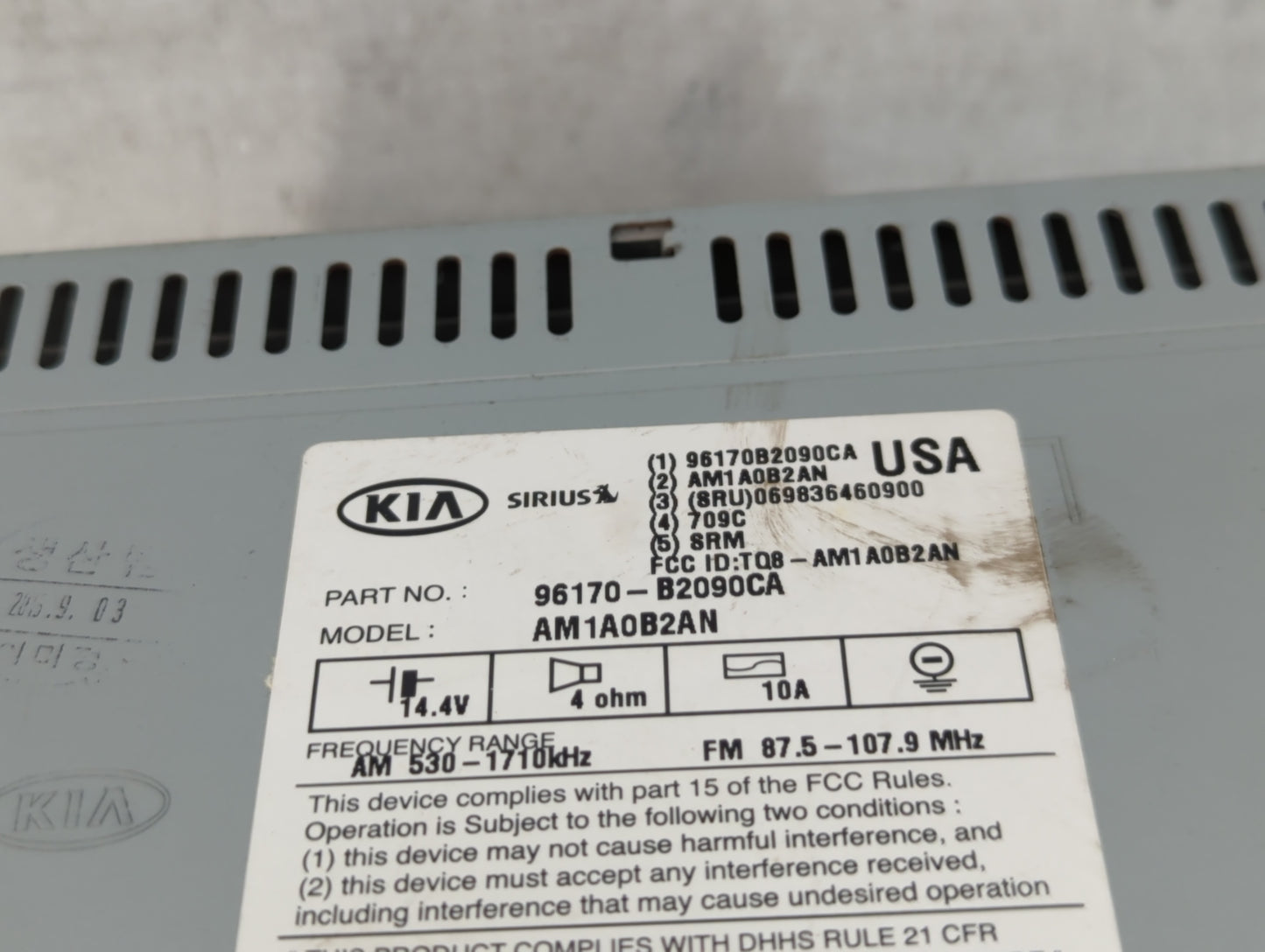 2014-2016 Kia Soul Radio AM FM Cd Player Receiver Replacement P/N:96170-B2090CA Fits Fits 2014 2015 2016 OEM Used Auto Parts