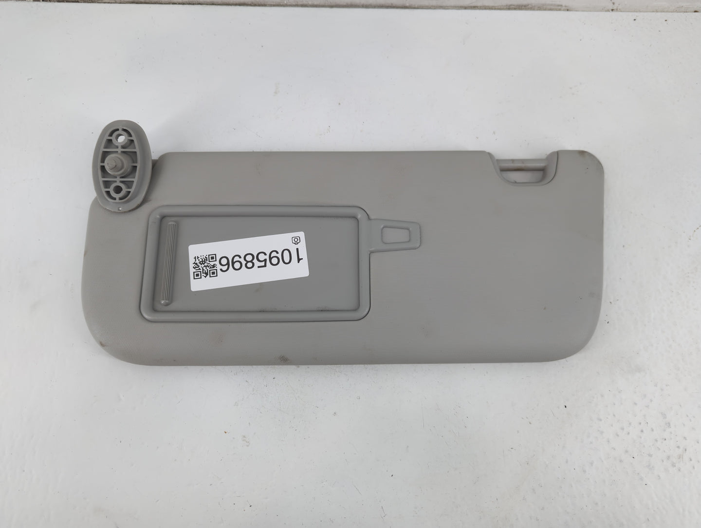 2014-2019 Kia Soul Sun Visor Shade Replacement Driver Left Mirror Fits Fits 2014 2015 2016 2017 2018 2019 OEM Used Auto Part