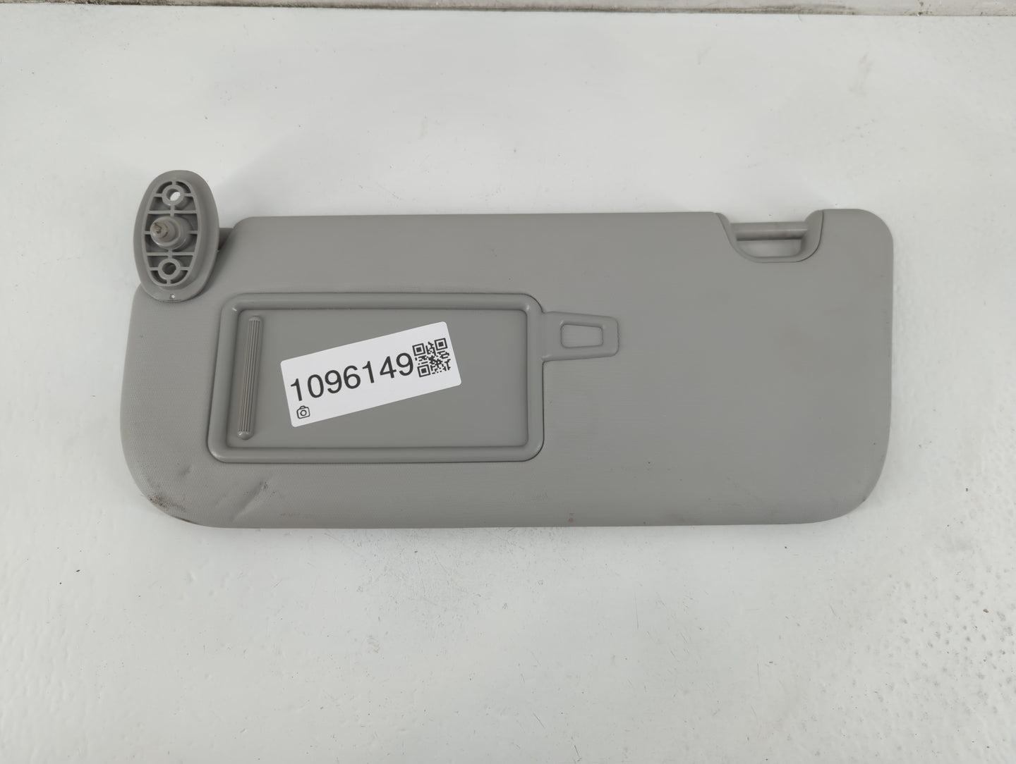 2014-2019 Kia Soul Sun Visor Shade Replacement Driver Left Mirror Fits Fits 2014 2015 2016 2017 2018 2019 OEM Used Auto Part