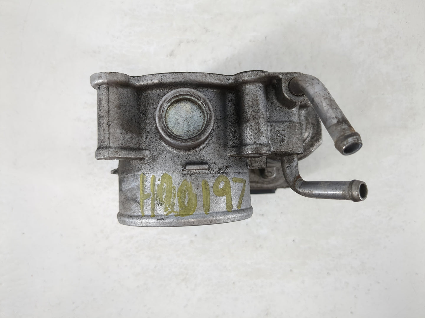 2014-2019 Kia Soul Throttle Body P/N:35100-2E000 Fits Fits 2011 2012 2013 2014 2015 2016 2017 2018 2019 2020 2021 OEM Used A