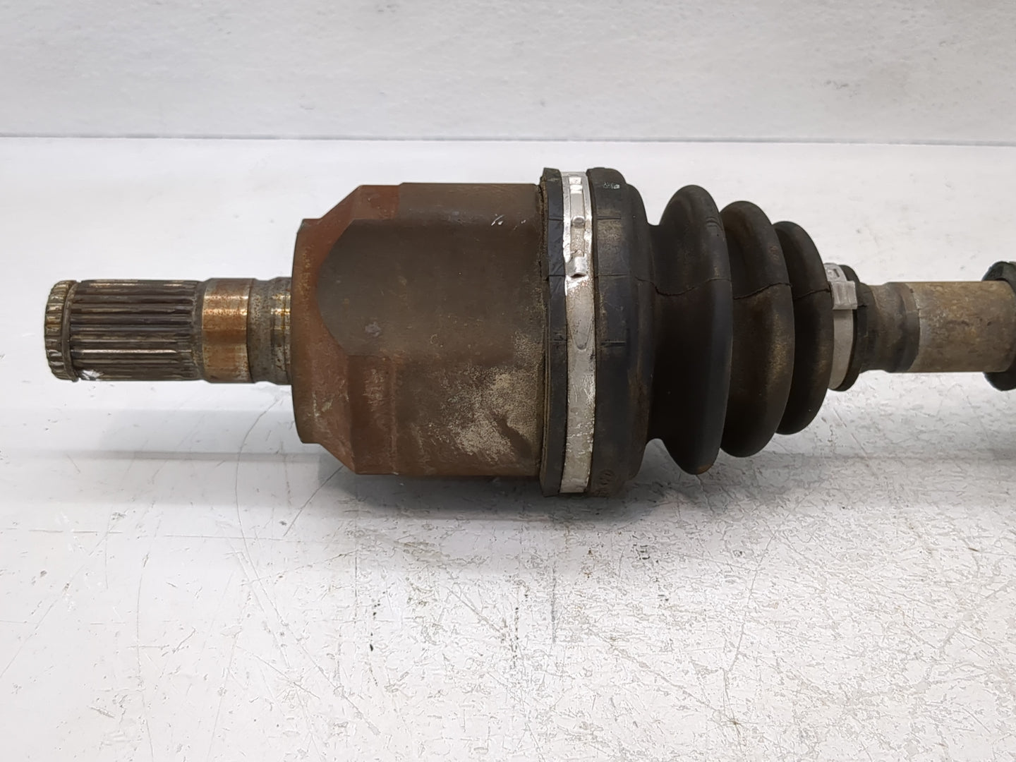 2014-2019 Kia Soul Axle Shaft Front Driver Cv C/v - Oemusedautoparts1.com