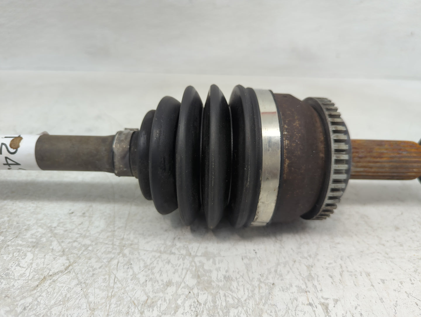 2014-2019 Kia Soul Axle Shaft Front Driver Cv C/v - Oemusedautoparts1.com