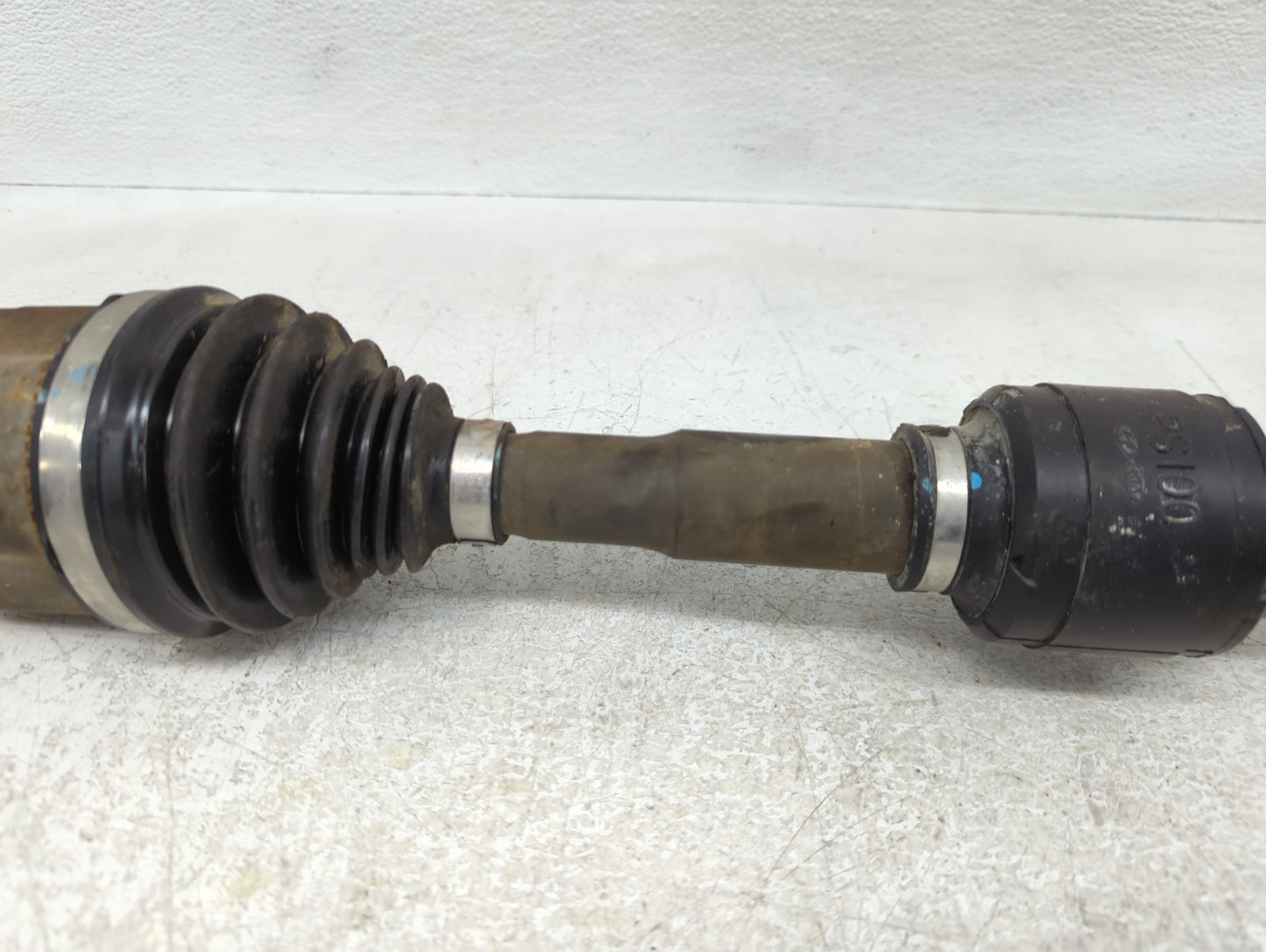 2014-2019 Kia Soul Axle Shaft Front Passenger Cv C/v - Oemusedautoparts1.com