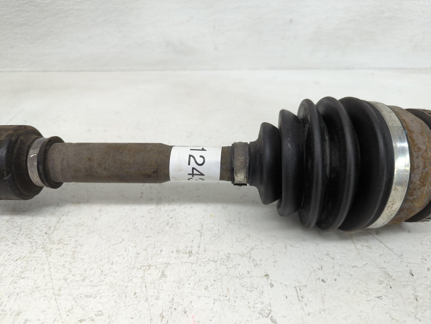 2014-2019 Kia Soul Axle Shaft Front Passenger Cv C/v - Oemusedautoparts1.com