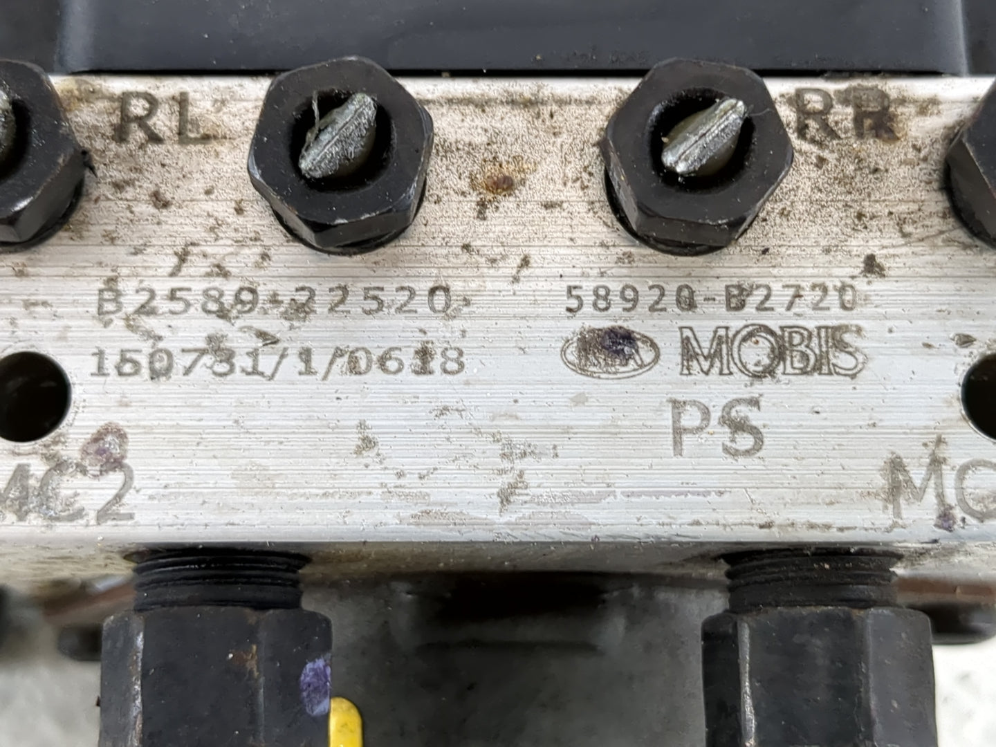 2016 Kia Soul ABS Pump Control Module Replacement P/N:58920-B2720 Fits OEM Used Auto Parts - Oemusedautoparts1.com