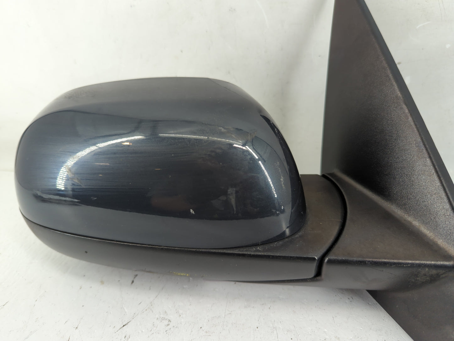 2014-2019 Kia Soul Passenger Side View Mirror - Right Door Mirror OEM Used - Oemusedautoparts1.com