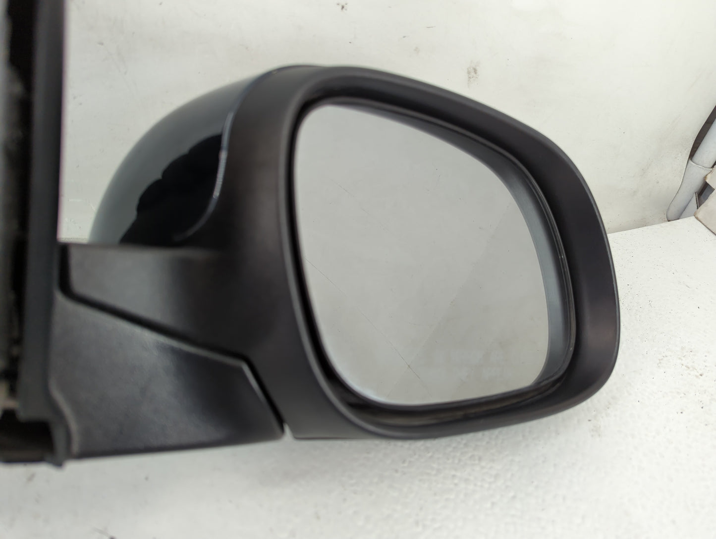 2014-2019 Kia Soul Passenger Side View Mirror - Right Door Mirror OEM Used - Oemusedautoparts1.com