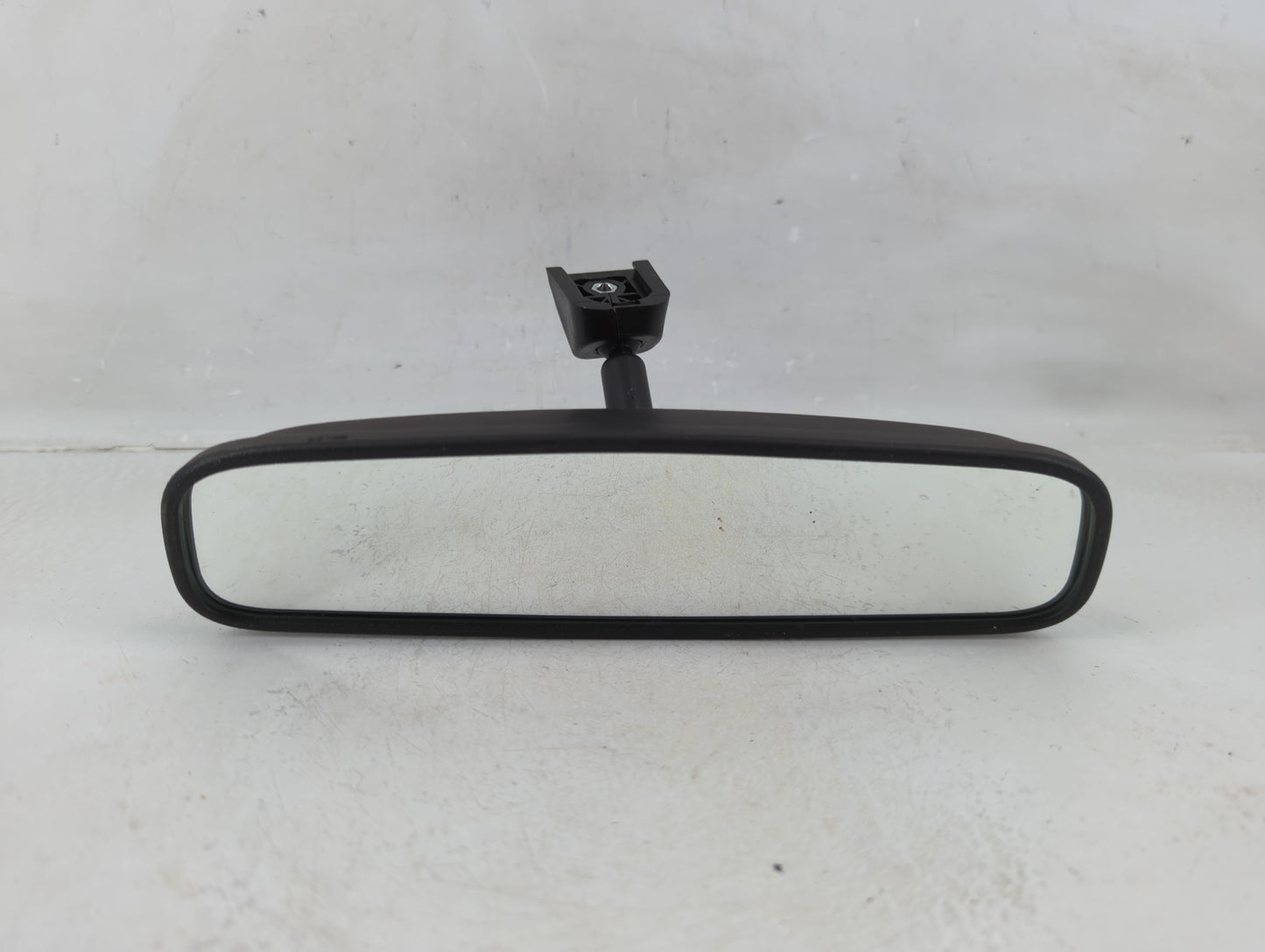 2010-2021 Kia Soul Interior Rear View Mirror Replacement OEM P/N:E4012143 Fits OEM Used Auto Parts - Oemusedautoparts1.com