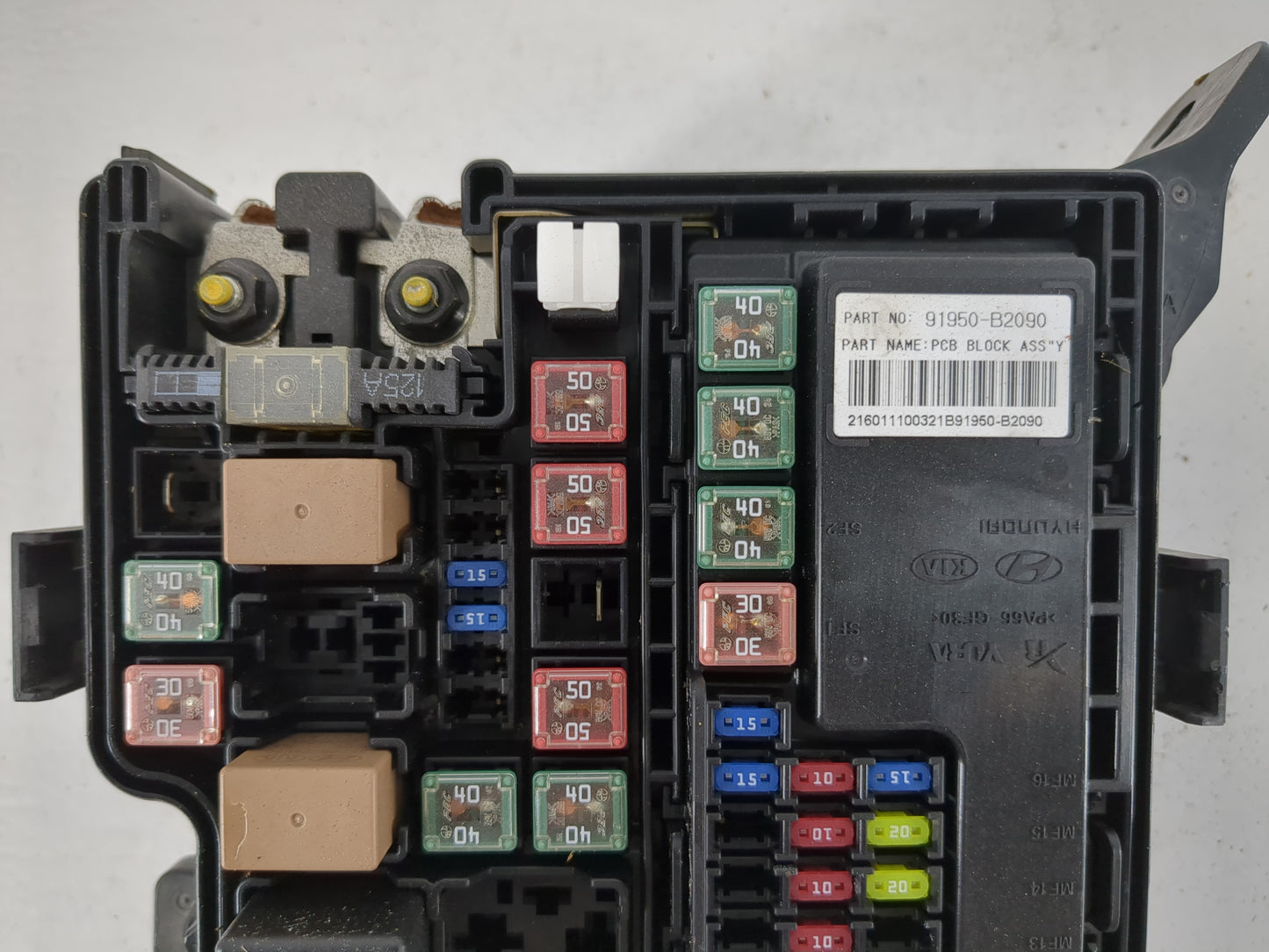 2016 Kia Soul Fusebox Fuse Box Panel Relay Module P/N:91950-B2090 Fits OEM Used Auto Parts - Oemusedautoparts1.com