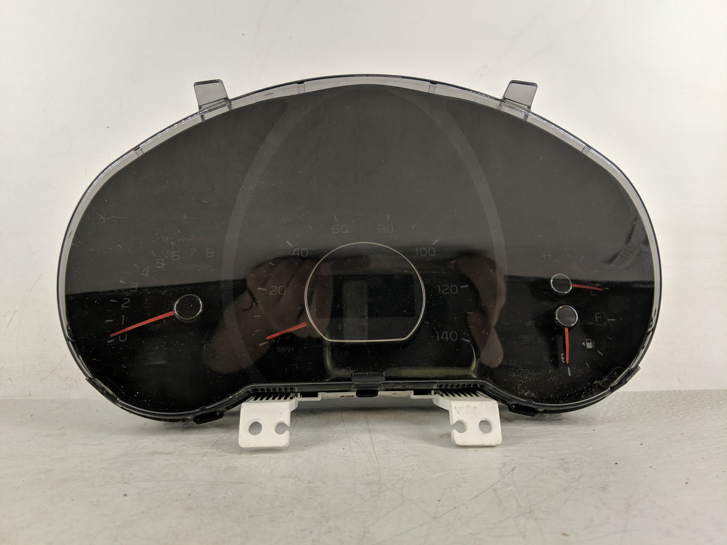 2016 Kia Soul Instrument Cluster Speedometer Gauges P/N:94006-B2610 Fits OEM Used Auto Parts - Oemusedautoparts1.com