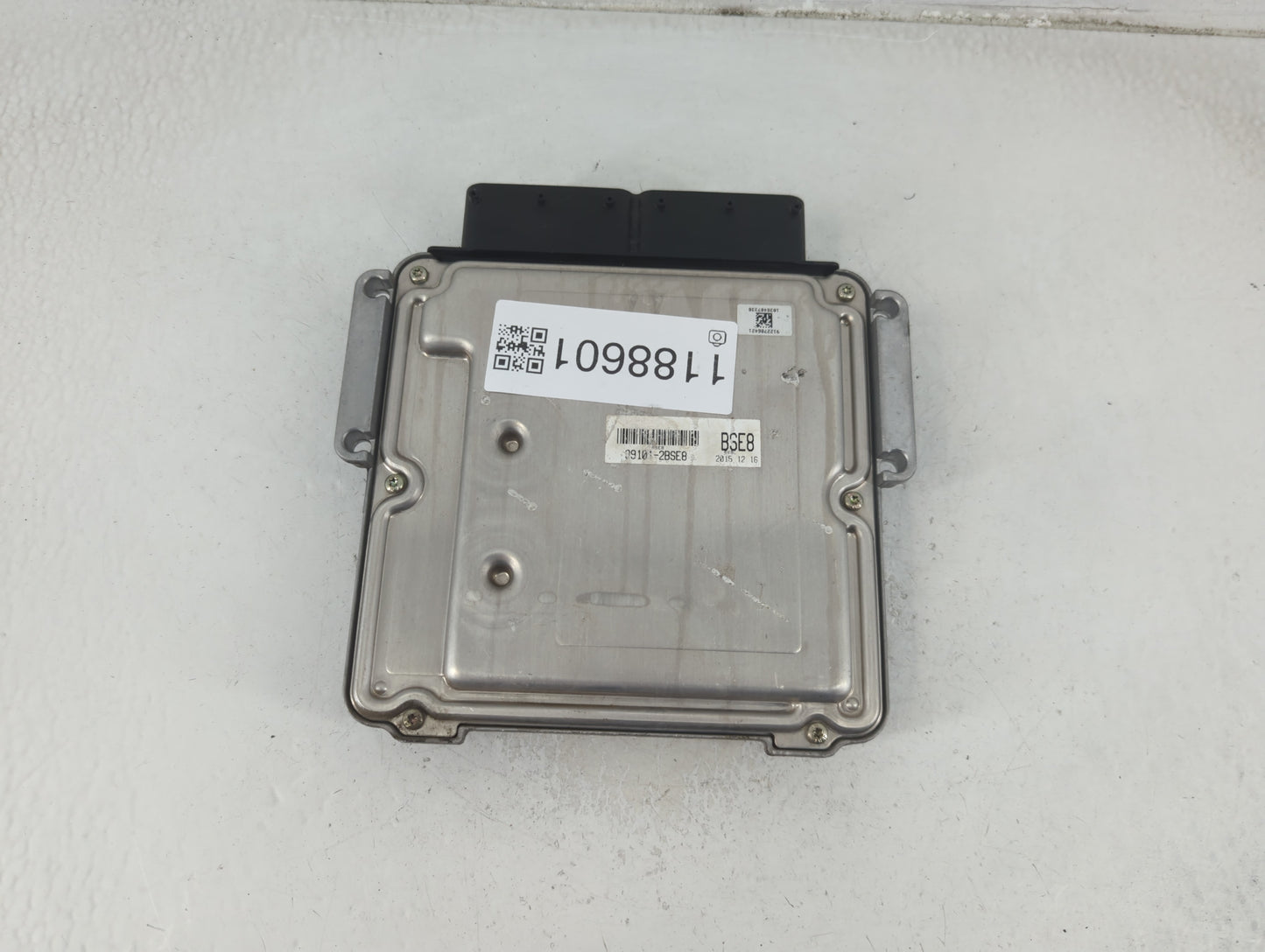 2016 Kia Soul PCM Engine Control Computer ECU ECM PCU OEM P/N:39110-2BSE8 Fits OEM Used Auto Parts - Oemusedautoparts1.com