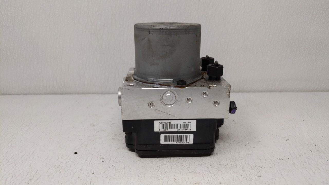 2016 Kia Soul ABS Pump Control Module Replacement P/N:B2589-32520,58900-B2720 58900-B2720 Fits OEM Used Auto Parts - Oemused