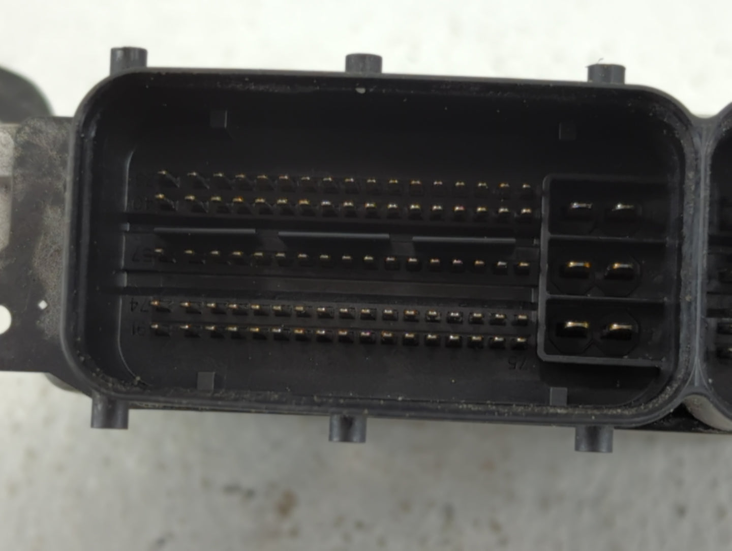 2016 Kia Soul PCM Engine Control Computer ECU ECM PCU OEM P/N:39133-2EHA7 Fits OEM Used Auto Parts - Oemusedautoparts1.com