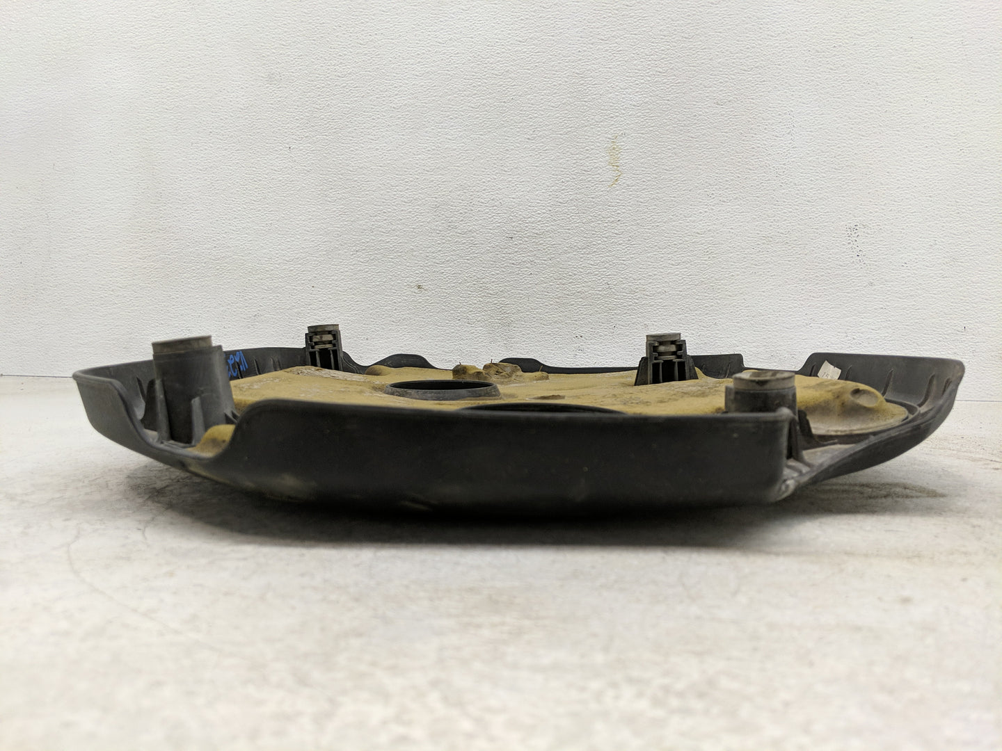 2016 Kia Soul Engine Cover - Oemusedautoparts1.com